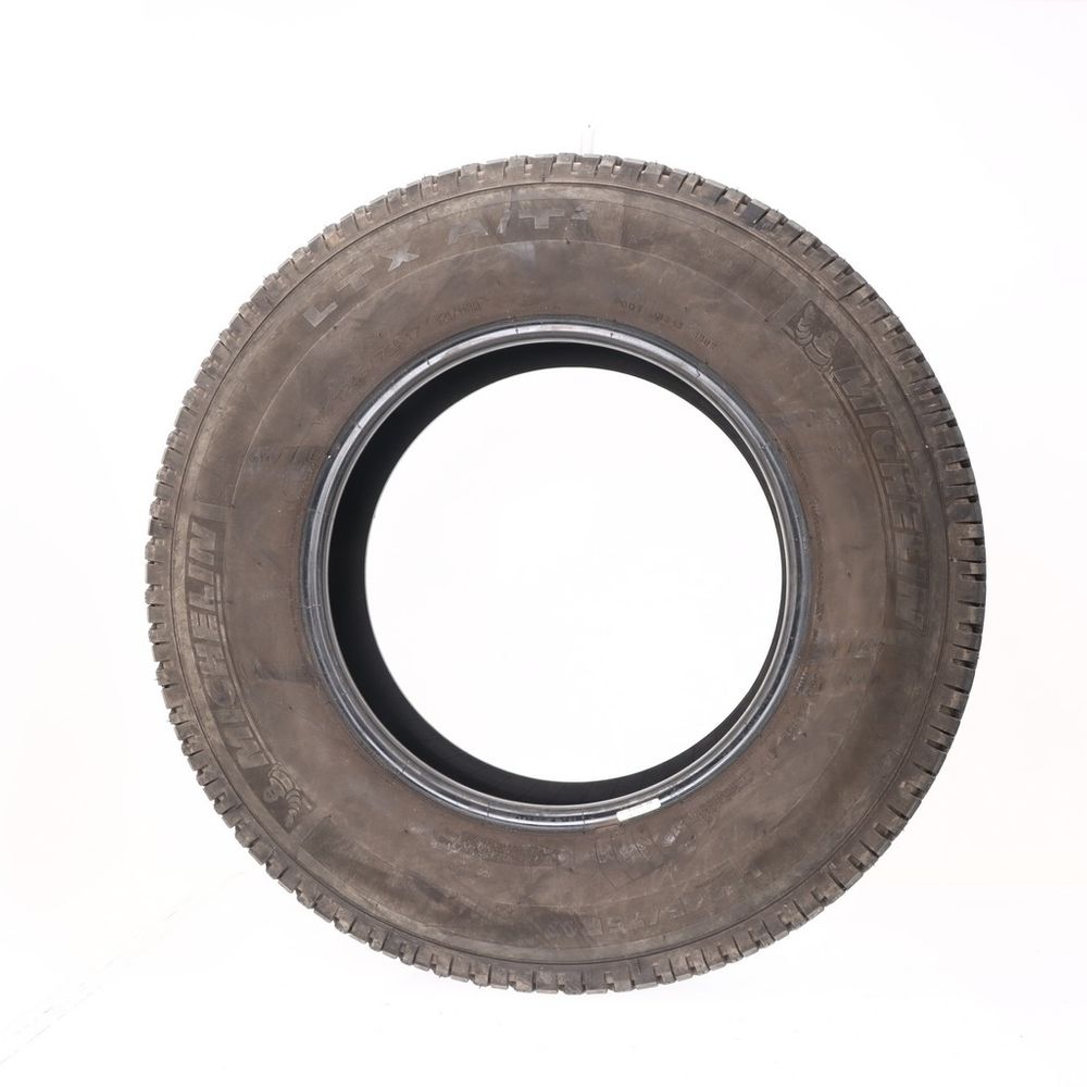 Set of (2) Used LT 245/75R17 Michelin LTX A/T2 121/118R E - 9-9.5/32 - Image 3
