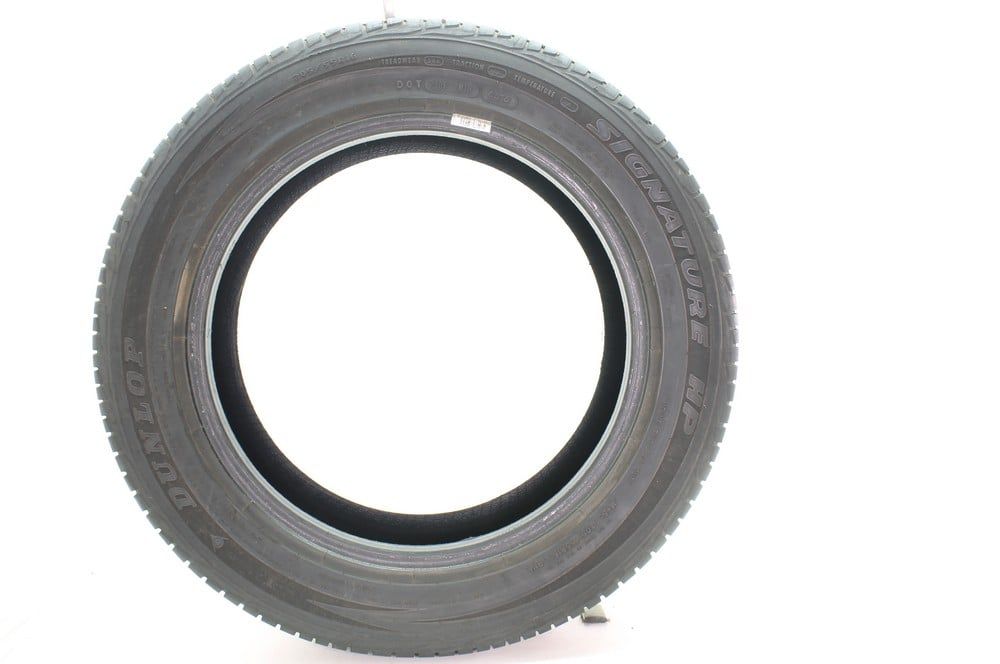 Used 205/55R16 Dunlop Signature HP 91V - 9/32 - Image 3