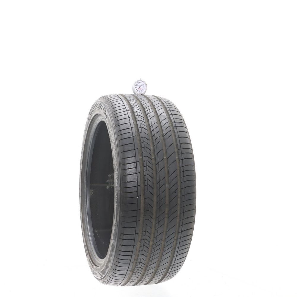 Set of (2) Used 245/40ZR18 Kumho Majesty 9 Solus TA91 97W - 7.5-8/32 - Image 4