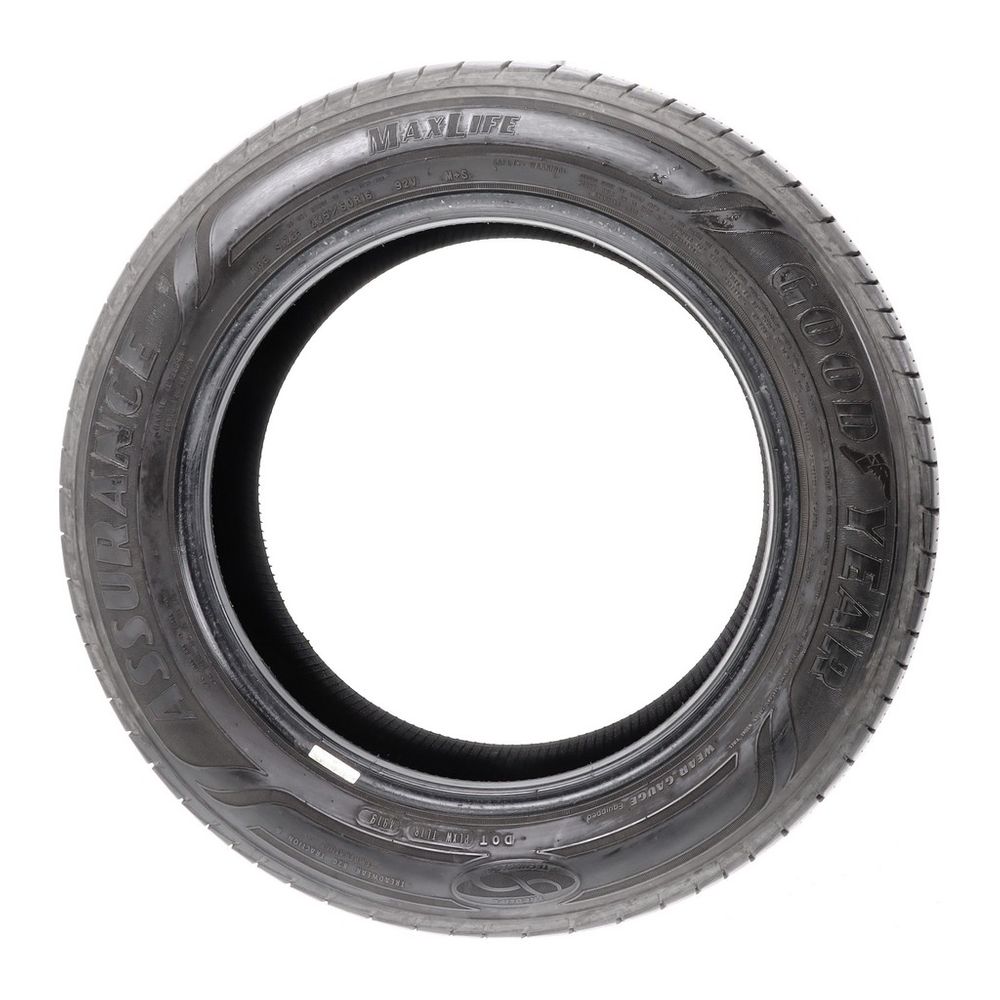 Used 205/60R16 Goodyear Assurance MaxLife 92V - 8.5/32 - Image 3
