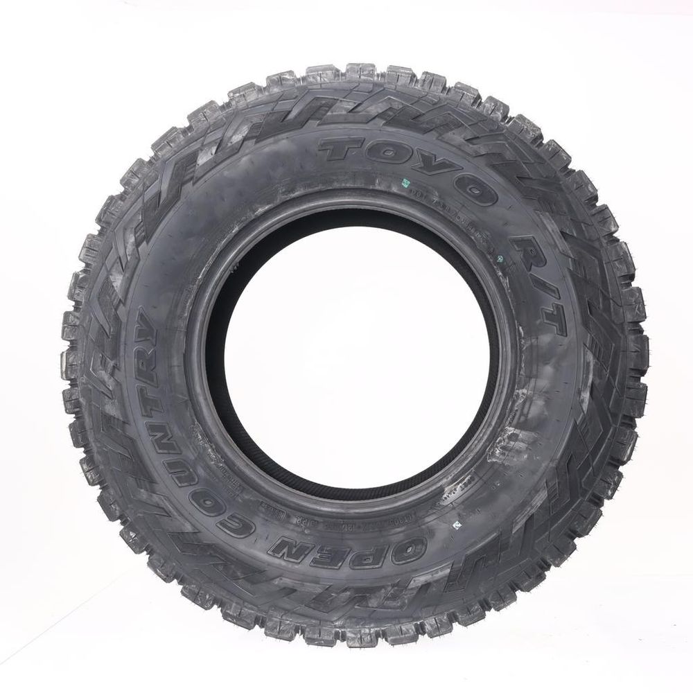 New LT 305/70R17 Toyo Open Country RT 121/118Q E - Image 3