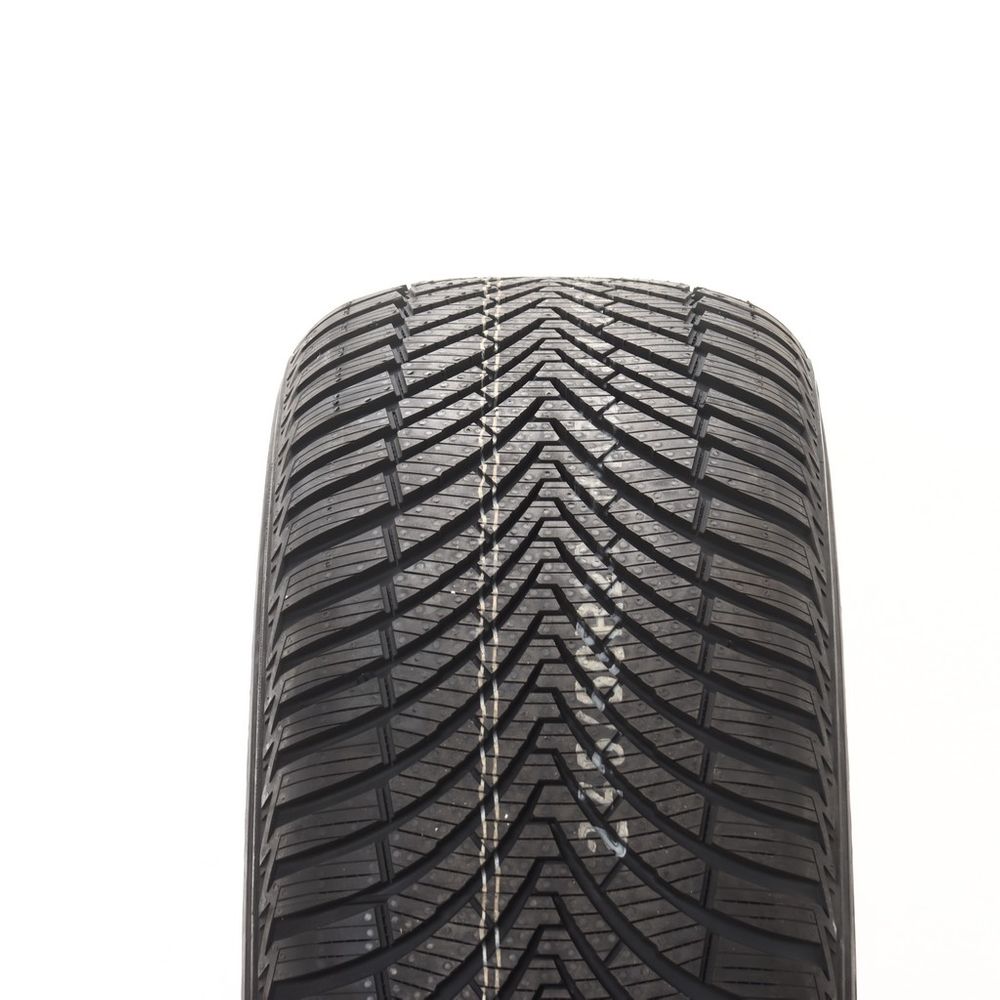 New 245/50R20 Kumho Solus 4S HA32 SUV 105V - Image 2
