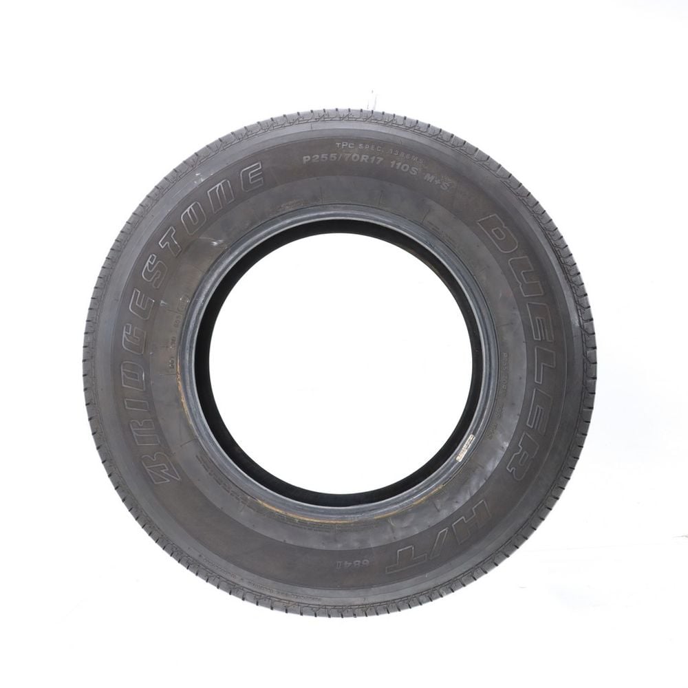 Set of (4) Used 255/70R17 Bridgestone Dueler H/T 684 II 110S - 5.5-7/32 - Image 3