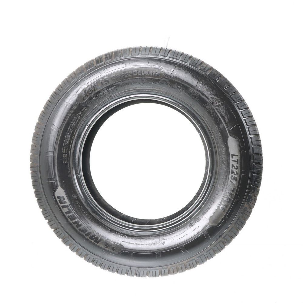Set of (2) Used LT 225/75R16 Michelin Agilis CrossClimate  115/112R E - 11.5-12/32 - Image 3