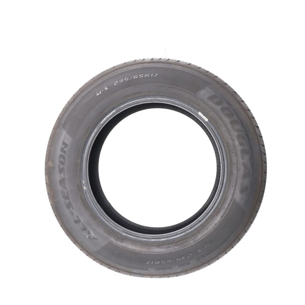 Used 235/65R17 Douglas All Season 104T - 7.5/32 - Image 3