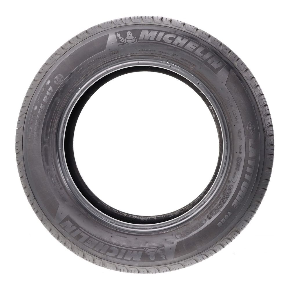Used 225/65R17 Michelin Latitude Tour 100T - 7/32 - Image 3