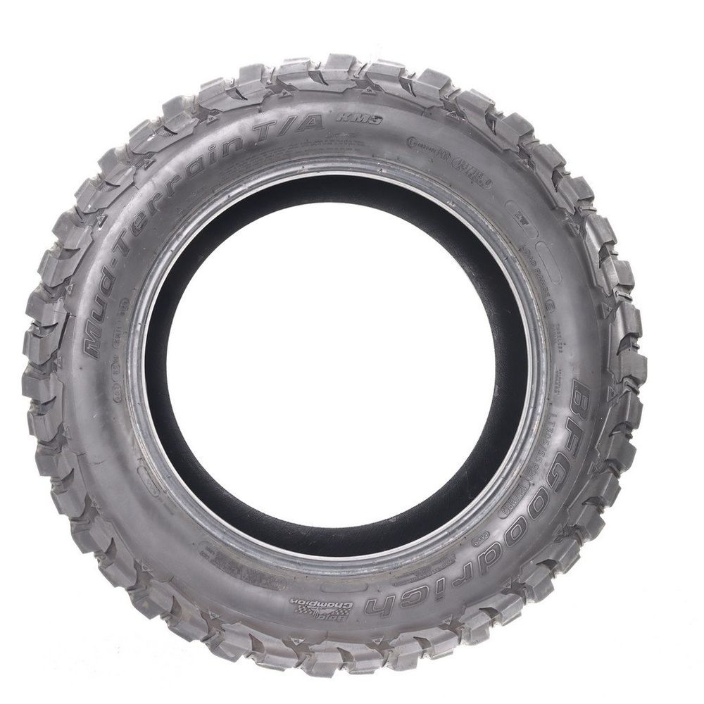 Used LT 305/55R20 BFGoodrich Mud-Terrain T/A KM3 121/118Q E - 9/32 - Image 3
