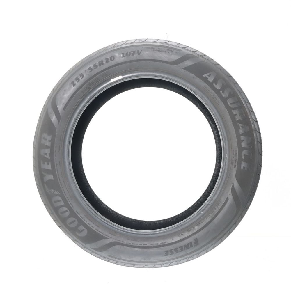 Set of (4) Used 255/55R20 Goodyear Assurance Finesse 107V - 6.5-8/32 - Image 9