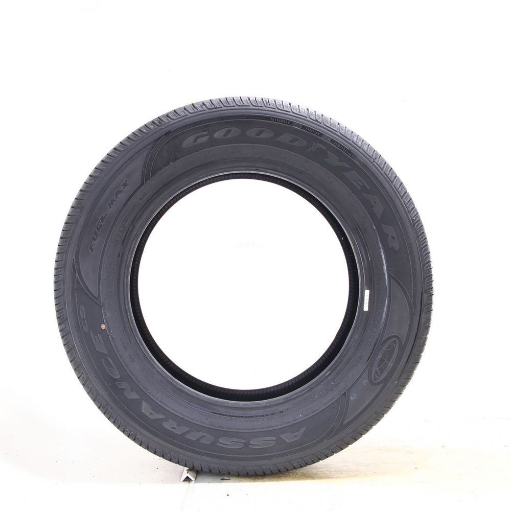 New 225/65R17 Goodyear Assurance CS Fuel Max 102H - Image 3