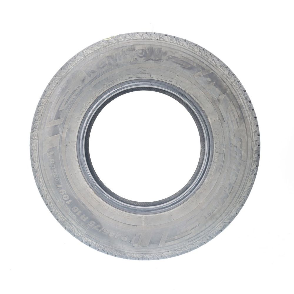 Used 245/75R16 Kumho Crugen HT51 109T - 9/32 - Image 3