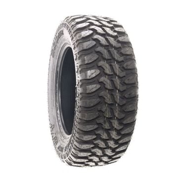 New LT35X12.5R20 Radar Renegade R7 M/T 121Q