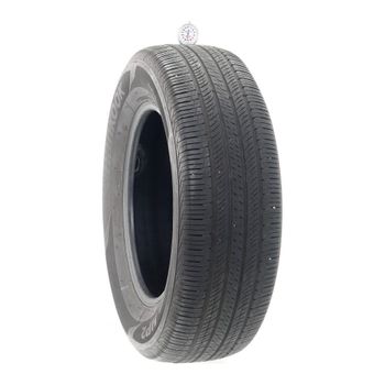 Set of (2) Used 235/65R17 Hankook Dynapro HP2 104H - 7/32