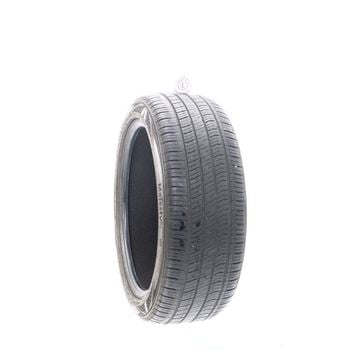 Set of (2) Used 235/45R19 Kumho Majesty 9 Solus TA91 K-Silent 99V - 6.5/32