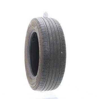 Set of (2) Used 235/65R17 Kumho Crugen HP71 104H - 4/32