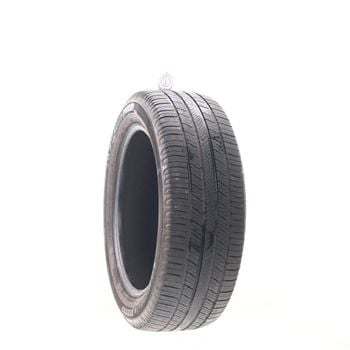 Set of (2) Used 235/55R19 Michelin Defender 2 105H - 7-7.5/32
