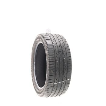 Set of (2) Used 235/45R18 Michelin Defender 2 98V - 7.5-8.5/32