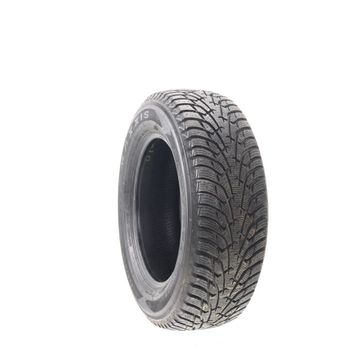 Driven Once 235/65R17 Maxxis Premitra Ice Nord 5 Suv 108T - 11/32