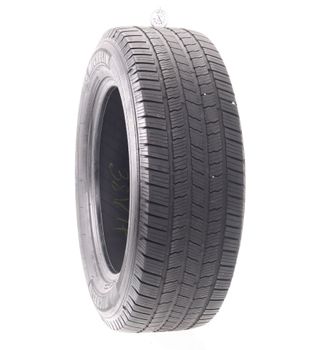 Set of (2) Used 275/60R20 Michelin Defender LTX M/S 115T - 5.5-6/32
