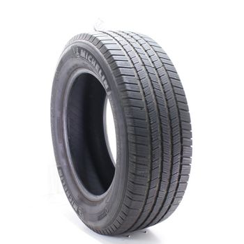 Set of (2) Used LT285/60R20 Michelin Defender LTX M/S 125/122R - 9/32