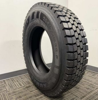 New 295/75R22.5 Kumho KRD23 144/141L