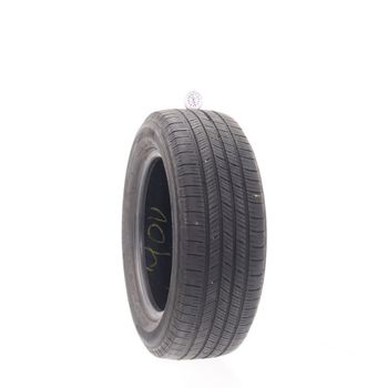 Set of (2) Used 215/60R16 Michelin Defender T+H 95H - 6.5/32