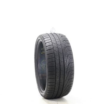 Set of (2) Used 235/35R19 Pirelli Sottozero Winter 240 Serie II 87V - 8.5/32