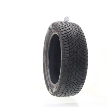 Used 235/55R19 Pirelli Scorpion Weather Active 105V - 10.5/32