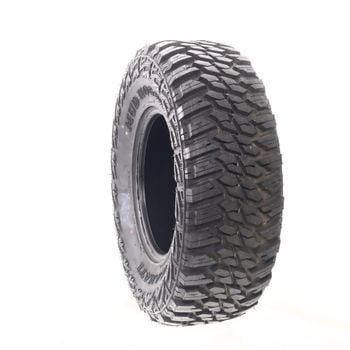 New LT35X12.5R17 Kanati Mud Hog M/T 121Q