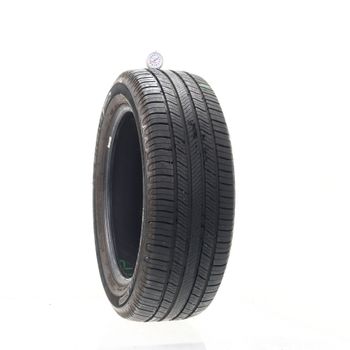 Set of (2) Used 235/55R19 Michelin Defender 2 105H - 9-9.5/32