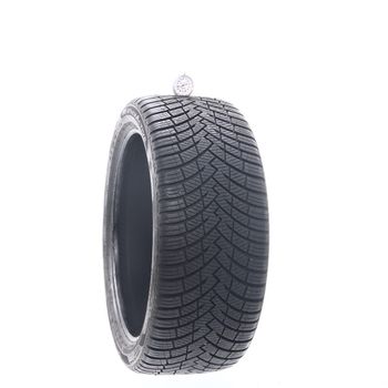 Used 245/40R19 Pirelli Cinturato Weather Active 98V - 9.5/32