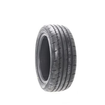 Set of (4) New 235/50R18 Yokohama Advan Apex V601 101Y - 99.000000/32