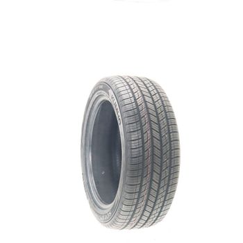New 255/45R19 Kumho Solus TA51a 104V