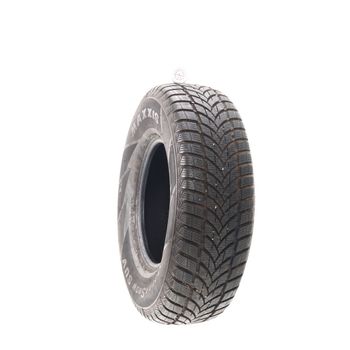 Used 255/75R15 Maxxis VictraSnow SUV 110T - 11/32