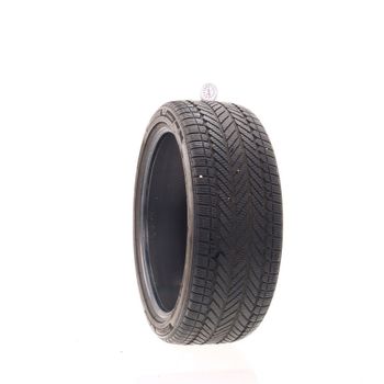 Used 235/40R19 Bridgestone WeatherPeak 96V - 6.5/32