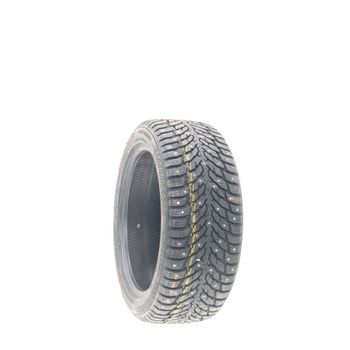 New 225/45R17 Nordman North 9 Studded 94T
