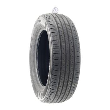 Set of (2) Used 225/60R17 Kumho Solus TA31 99H - 8/32
