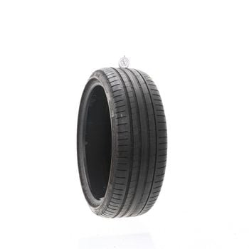 Set of (2) Used 245/35R20 Pirelli P Zero PZ4 MOE Run Flat 95Y - 5.5-6/32