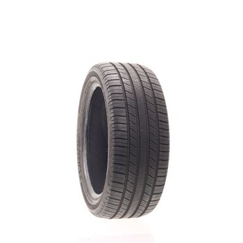 Set of (2) Driven Once 235/45R18 Michelin Defender 2 98V - 10.5/32