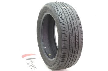 Set of (2) Used 215/55R17 Kumho Solus KH25 93V - 7-7.5/32