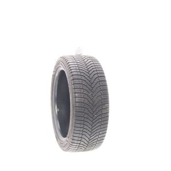 Used 235/40R18 Goodyear Assurance WeatherReady 2 95W - 8.5/32