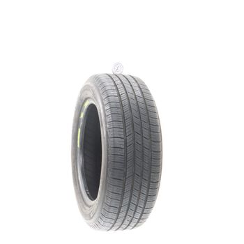 Set of (2) Used 215/60R16 Michelin Defender T+H 95H - 7.5-8/32