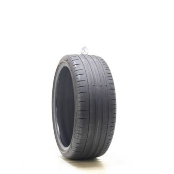 Set of (2) Used 235/35ZR19 Pirelli P Zero PZ4 MO1 91Y - 5/32