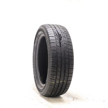 Set of (2) Driven Once 225/55R19 Michelin Defender 2 99H - 10.5/32