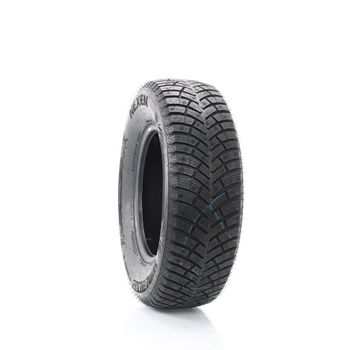New 235/70R16 Nexen WinGuard winSpike 3 106T