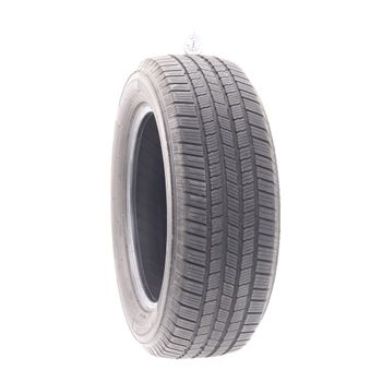 Set of (2) Used 235/60R18 Michelin Defender LTX M/S 107H - 7-7.5/32