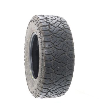 Set of (2) Used LT33X12.5R17 Venom Power Terra Hunter R/T+ 120Q - 17/32