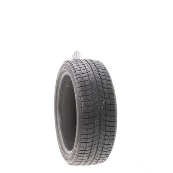 Set of (2) Used 215/45R18 Michelin X-Ice Xi3 93H - 7-8.5/32