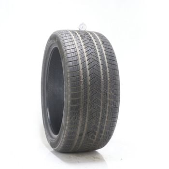 Set of (2) Used 325/35R22 Pirelli Scorpion Winter L 114W - 7.5/32