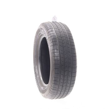 Set of (2) Used 225/65R17 Michelin Defender XT 102T - 6/32