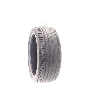 Set of (2) Used 235/40R19 Vredestein Hypertrac 96Y - 7.5-8/32